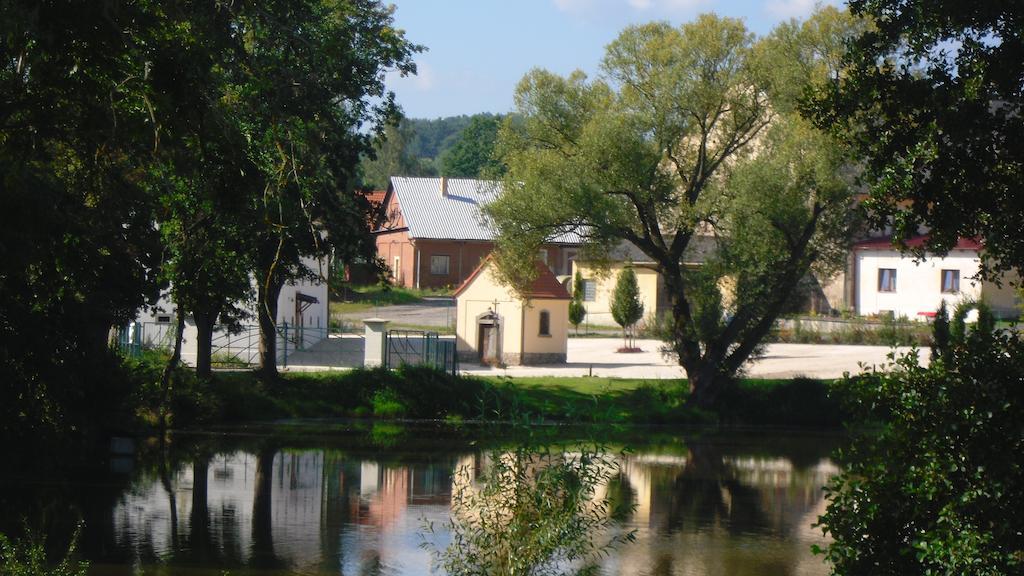 Statek Sedlecko Vila Exterior foto