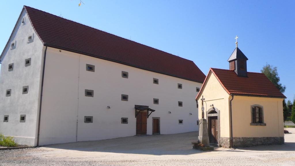Statek Sedlecko Vila Exterior foto